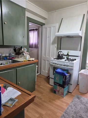 18 Academy Street, Oneonta, NY 13820