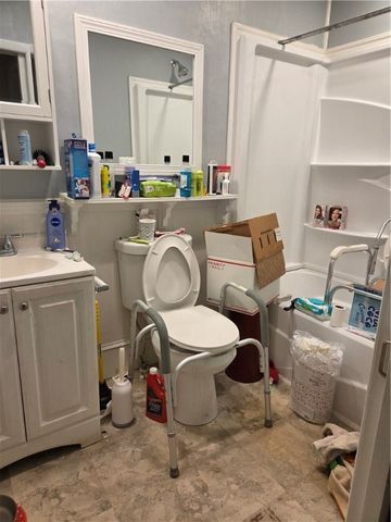 18 Academy Street, Oneonta, NY 13820