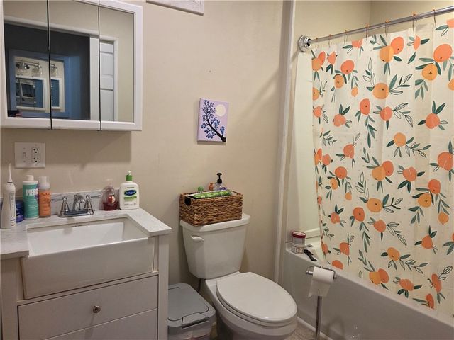 18 Academy Street, Oneonta, NY 13820