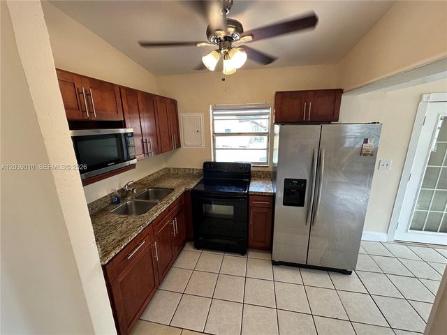 4410 SW 39th St 4410, West Park, FL 33023