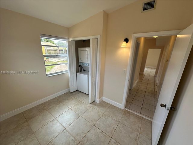 4410 SW 39th St 4410, West Park, FL 33023