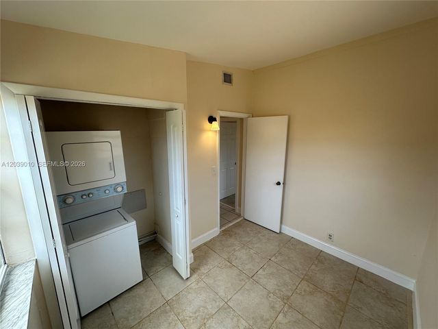 4410 SW 39th St 4410, West Park, FL 33023