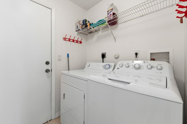 220 SW Lake Forest Way, Port St. Lucie, Port St Lucie, FL 34986