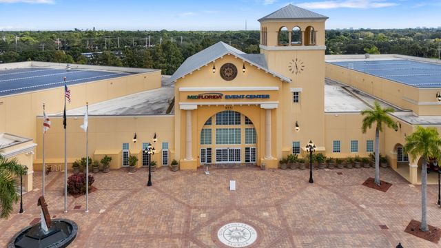 220 SW Lake Forest Way, Port St. Lucie, Port St Lucie, FL 34986