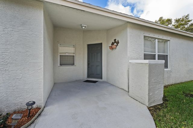 220 SW Lake Forest Way, Port St. Lucie, Port St Lucie, FL 34986