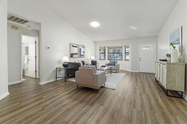 3203 PRAIRIE DUNES CIRCLE E, Lakeland, FL 33810