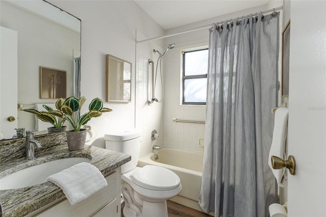 3203 PRAIRIE DUNES CIRCLE E, Lakeland, FL 33810