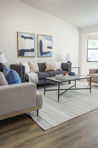 3203 PRAIRIE DUNES CIRCLE E, Lakeland, FL 33810