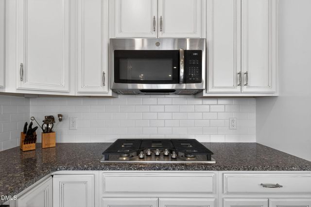 218 Silverhawk Lane, Durham, NC 27703