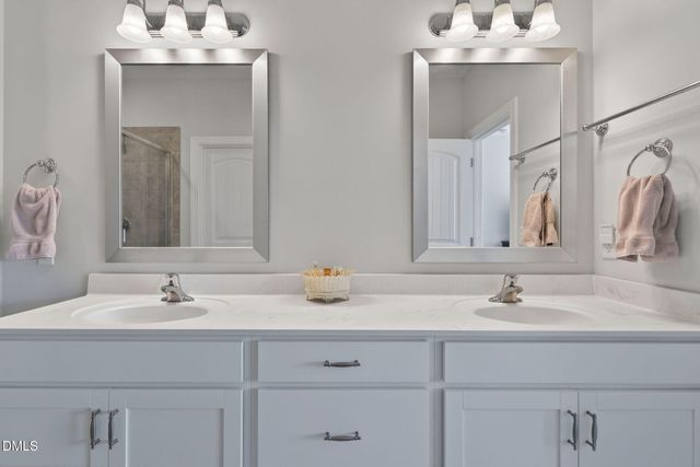 218 Silverhawk Lane, Durham, NC 27703