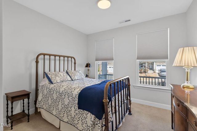 218 Silverhawk Lane, Durham, NC 27703