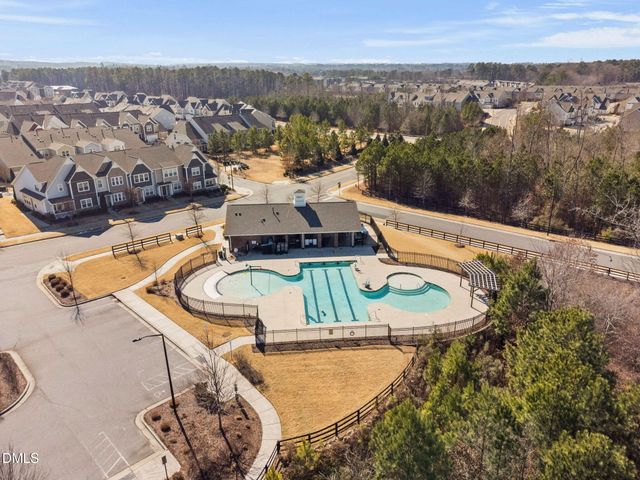 218 Silverhawk Lane, Durham, NC 27703
