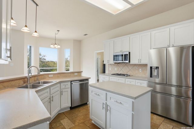 933 Great Tree, San Antonio, TX 78260