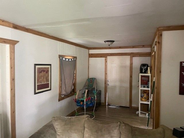 527 E Yeagua Street, Groesbeck, TX 76642