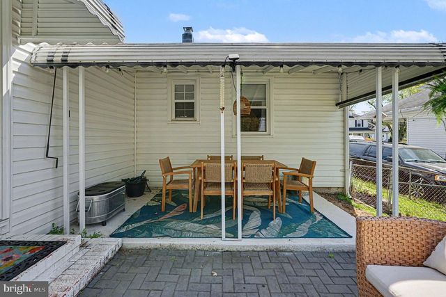4502 LINDEN AVE, Baltimore, MD 21227