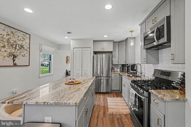 4502 LINDEN AVE, Baltimore, MD 21227