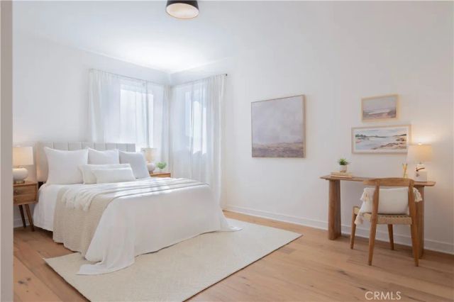 1025 White Knoll, Los Angeles, CA 90012