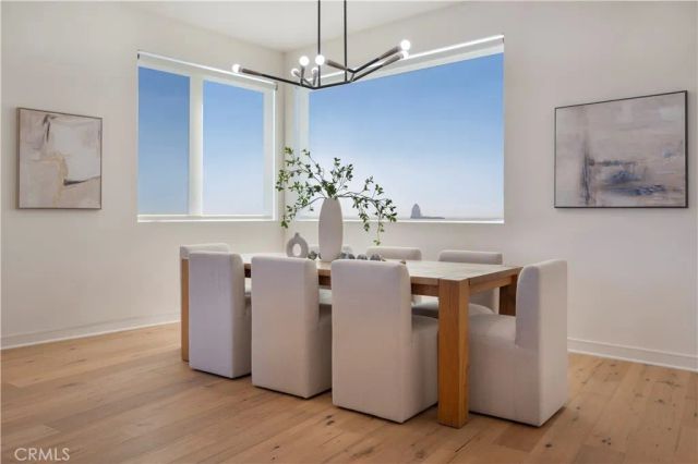 1025 White Knoll, Los Angeles, CA 90012