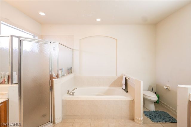 4445 20th ST NE, Naples, FL 34120