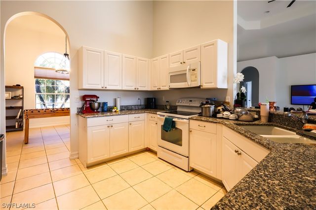 4445 20th ST NE, Naples, FL 34120