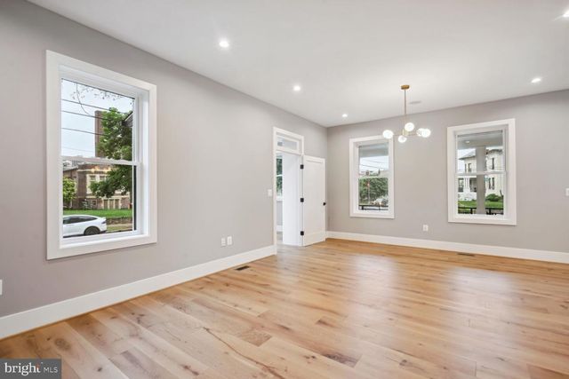 3901 NEW HAMPSHIRE AVE NW, Washington, DC 20011