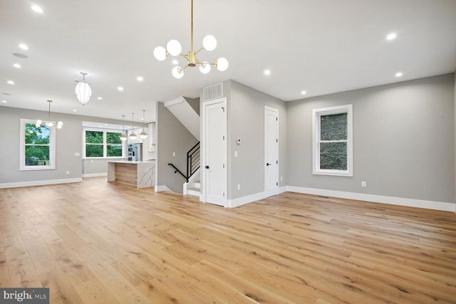 3901 NEW HAMPSHIRE AVE NW, Washington, DC 20011