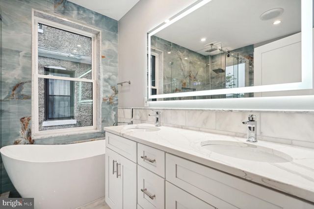 3901 NEW HAMPSHIRE AVE NW, Washington, DC 20011