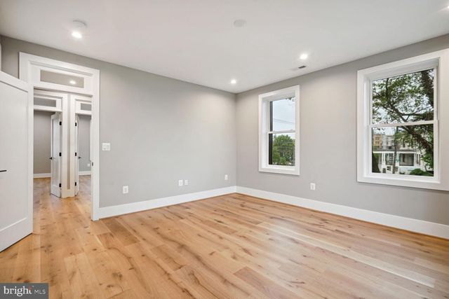 3901 NEW HAMPSHIRE AVE NW, Washington, DC 20011