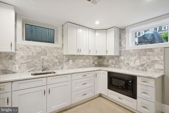 3901 NEW HAMPSHIRE AVE NW, Washington, DC 20011
