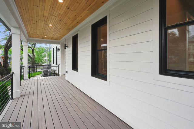 3901 NEW HAMPSHIRE AVE NW, Washington, DC 20011