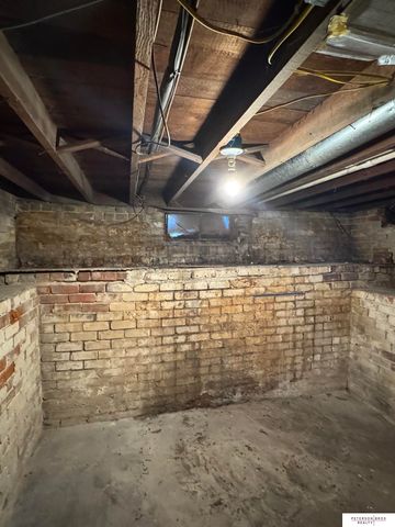 1406 N Main Street, Fremont, NE 68025