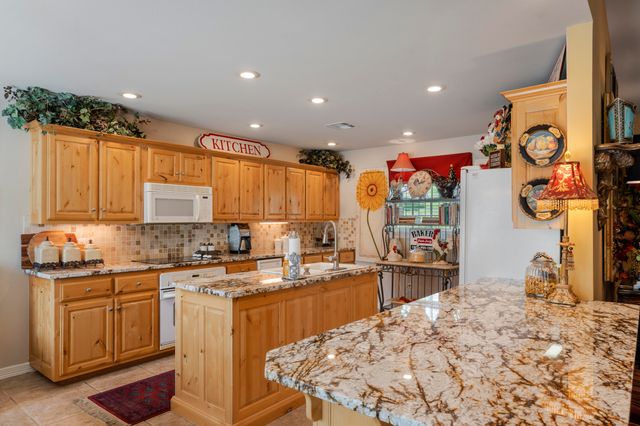 32068 Vintage Way, Afton, OK 74331