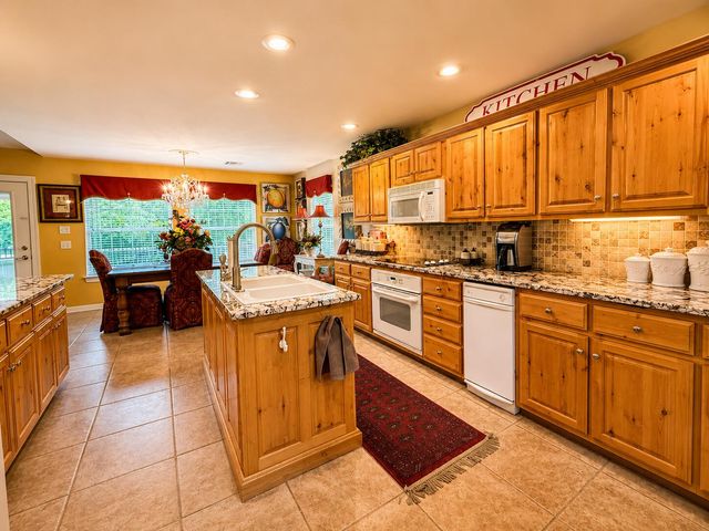 32068 Vintage Way, Afton, OK 74331