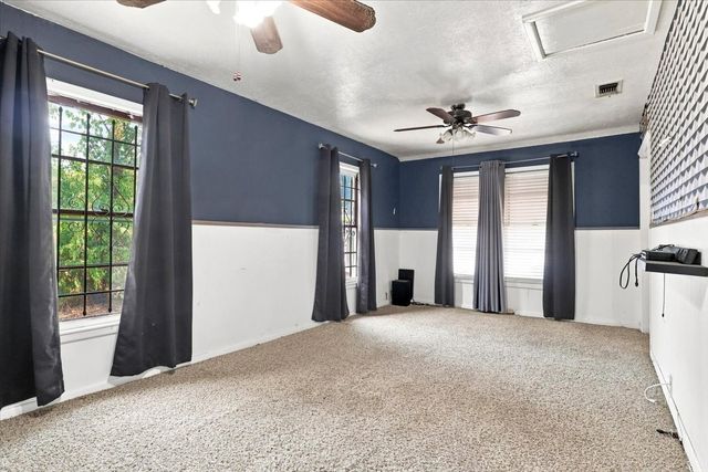 2640 Pioneer Street, Fort Worth, TX 76119