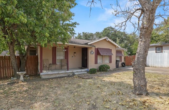 2640 Pioneer Street, Fort Worth, TX 76119