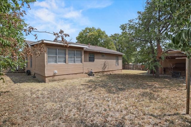 2640 Pioneer Street, Fort Worth, TX 76119