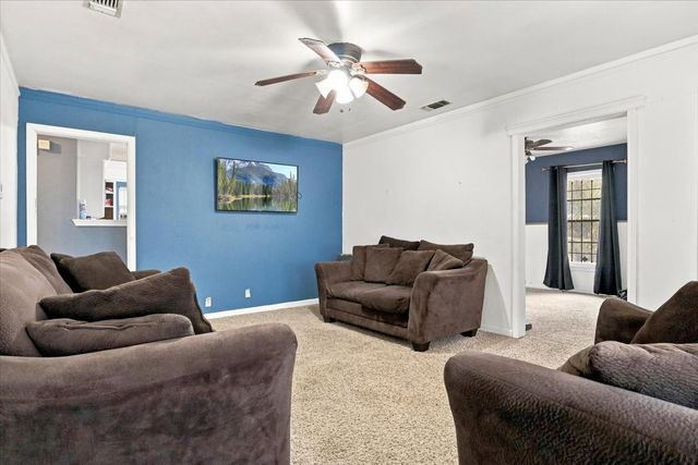 2640 Pioneer Street, Fort Worth, TX 76119