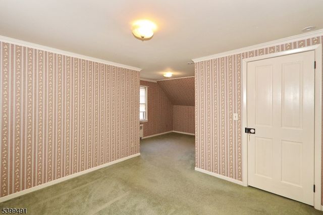 10 Red Maple Ln, Kenilworth Boro, NJ 07033