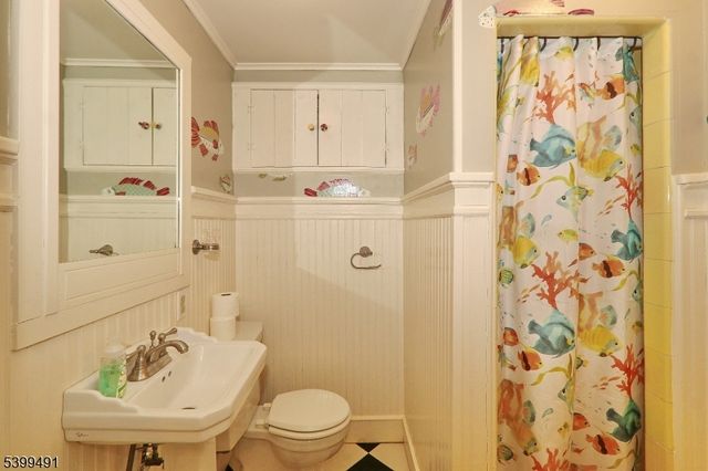 10 Red Maple Ln, Kenilworth Boro, NJ 07033