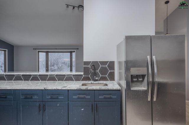 1382 SHUROS DRIVE, Fairbanks, AK 99709