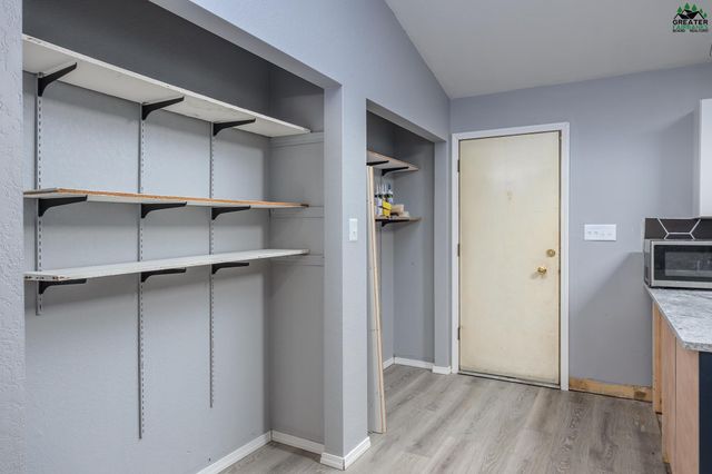 1382 SHUROS DRIVE, Fairbanks, AK 99709