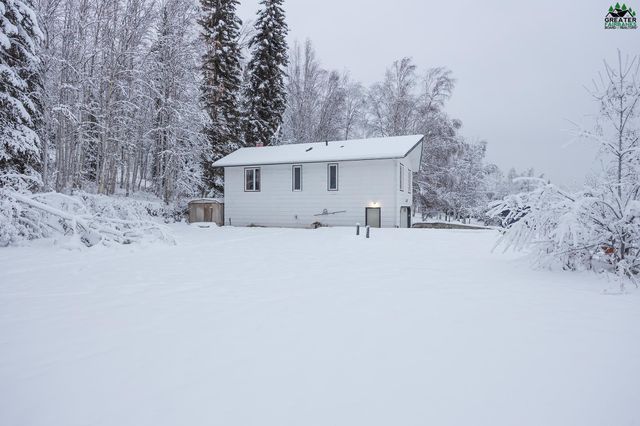 1382 SHUROS DRIVE, Fairbanks, AK 99709
