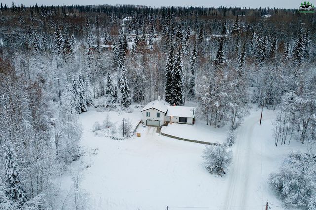 1382 SHUROS DRIVE, Fairbanks, AK 99709