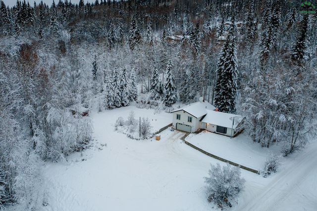 1382 SHUROS DRIVE, Fairbanks, AK 99709