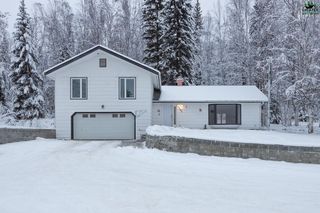 1382 SHUROS DRIVE, Fairbanks, AK 99709