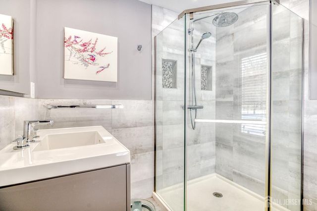 25 Davidson Mill Road, South Brunswick, NJ 08852