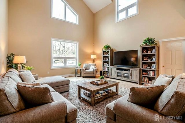 25 Davidson Mill Road, South Brunswick, NJ 08852