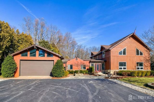 25 Davidson Mill Road, South Brunswick, NJ 08852