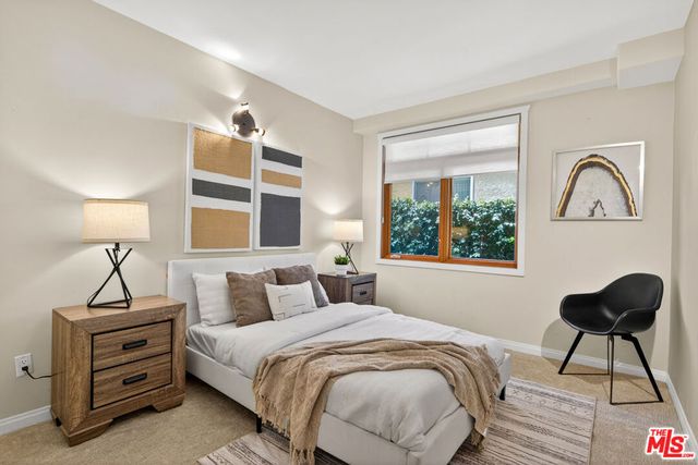 2411 4th Street 2, Santa Monica, CA 90405