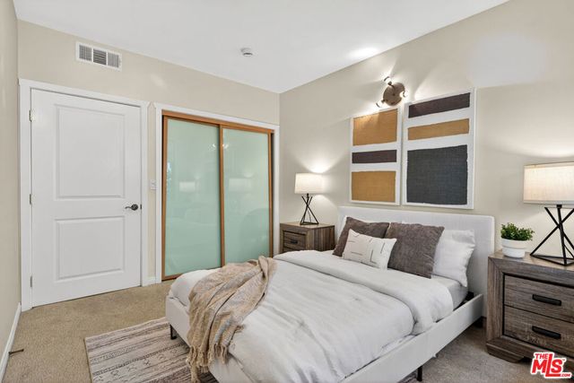 2411 4th Street 2, Santa Monica, CA 90405